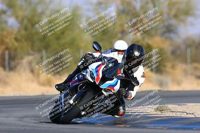 media/Jan-08-2022-SoCal Trackdays (Sat) [[1ec2777125]]/Turn 2 (150pm)/